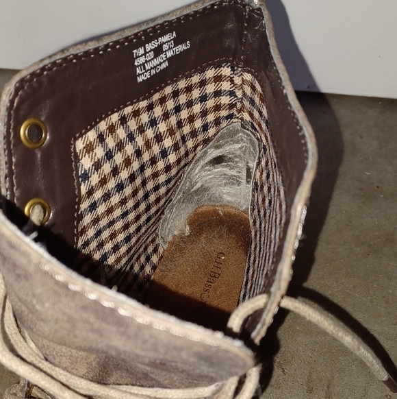 G.H. Bass & Co. Pamela Boots - Picture 7 of 9